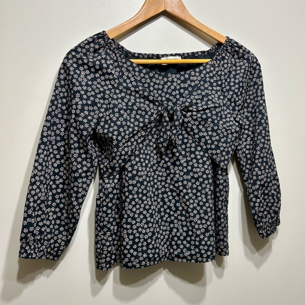 Abercrombie Kids Floral Cropped Length Flowy Blouse Crop Top Black